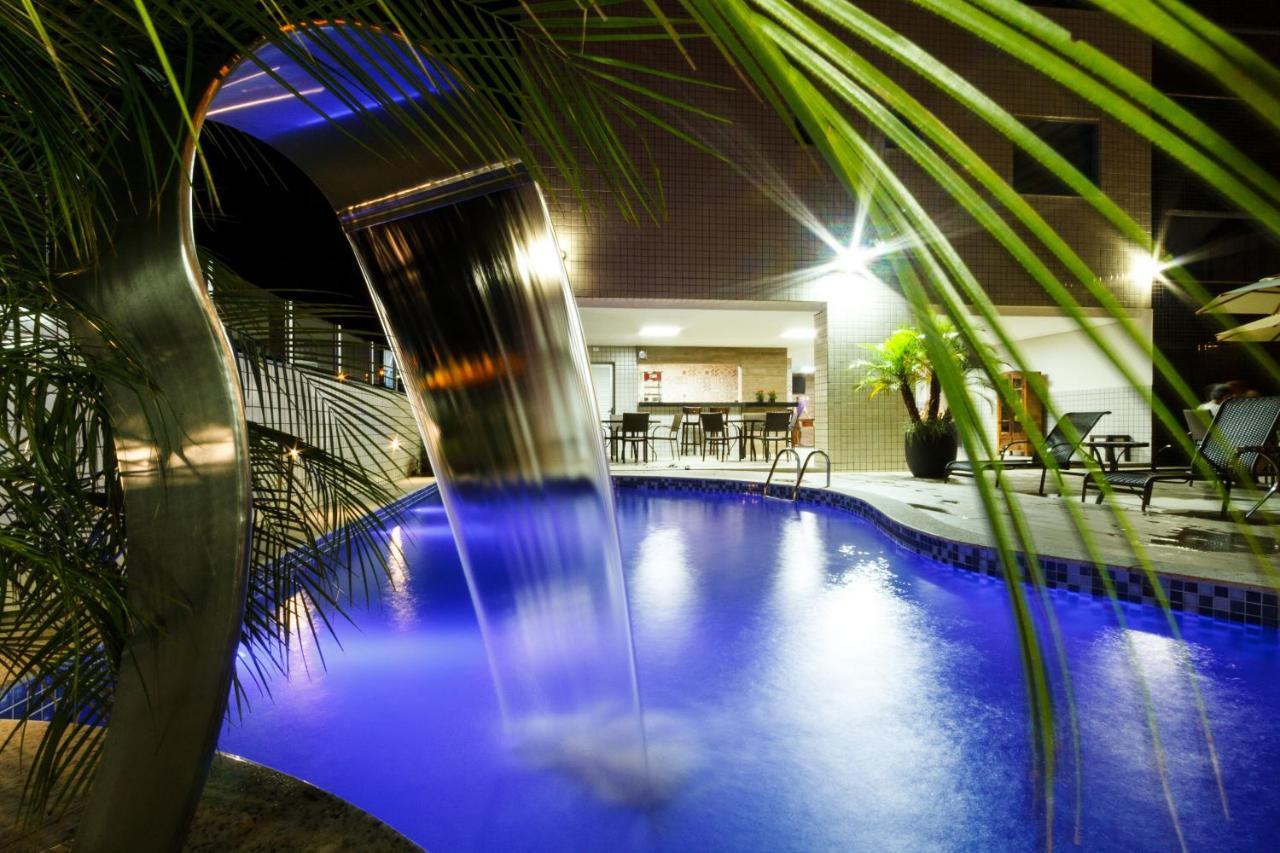 Ville De Montagne Hotel Brumadinho Bagian luar foto