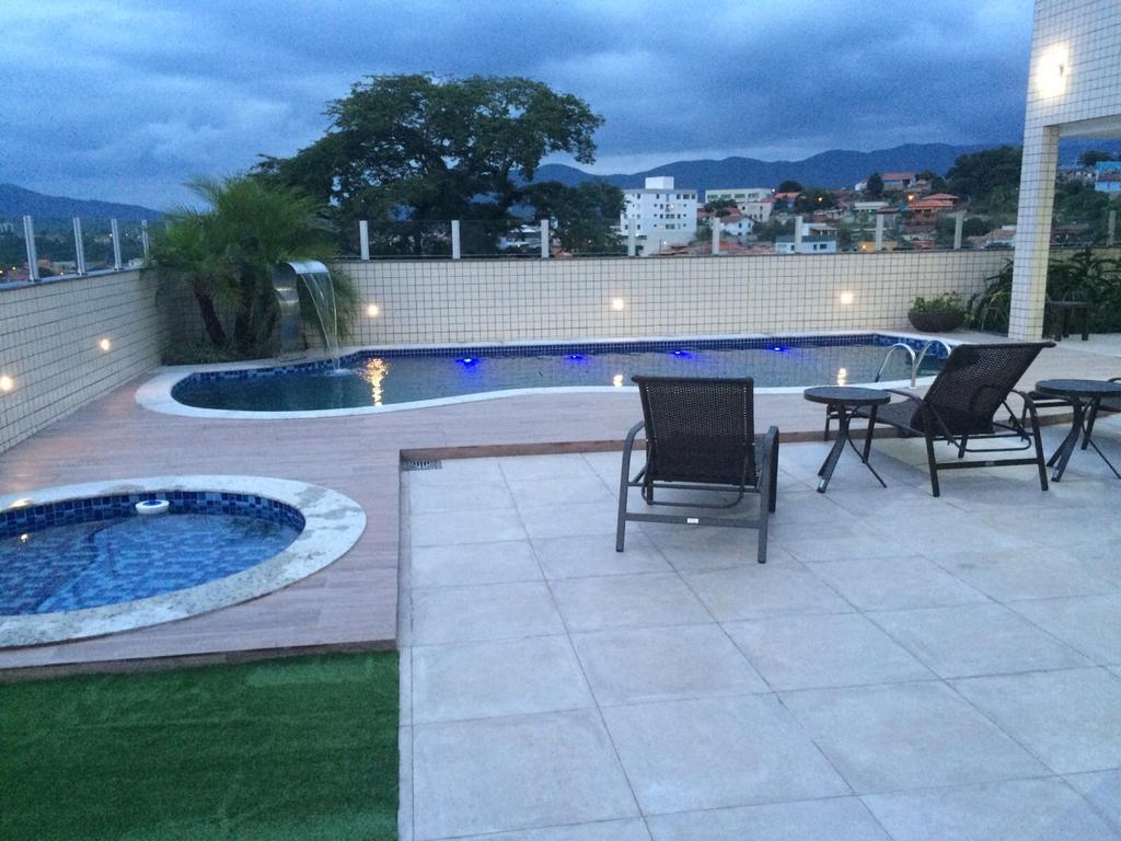 Ville De Montagne Hotel Brumadinho Bagian luar foto
