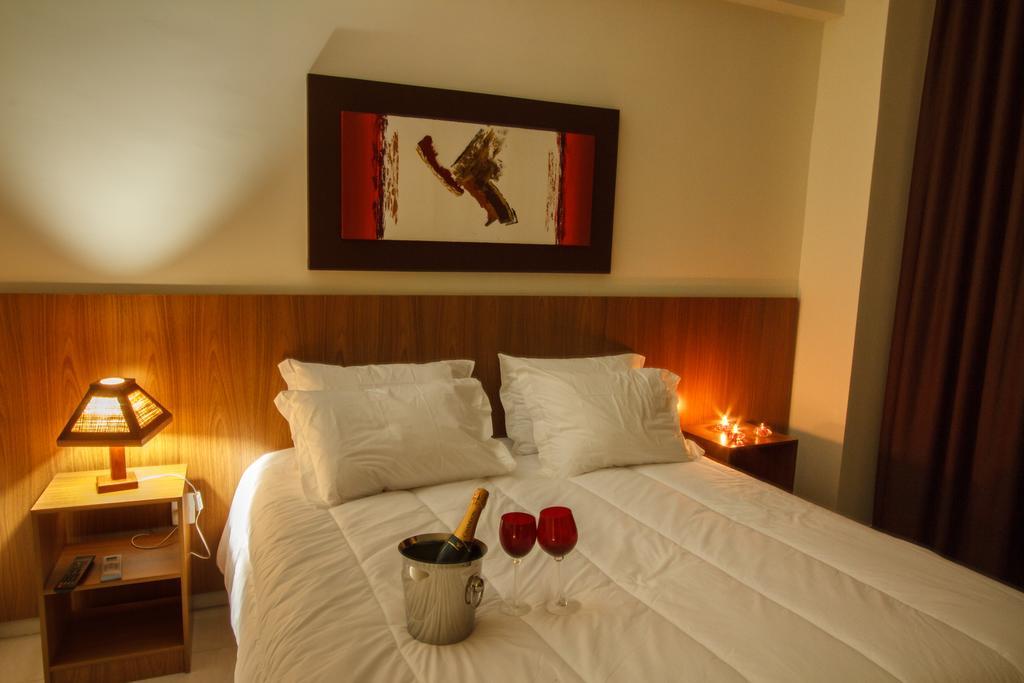 Ville De Montagne Hotel Brumadinho Bagian luar foto