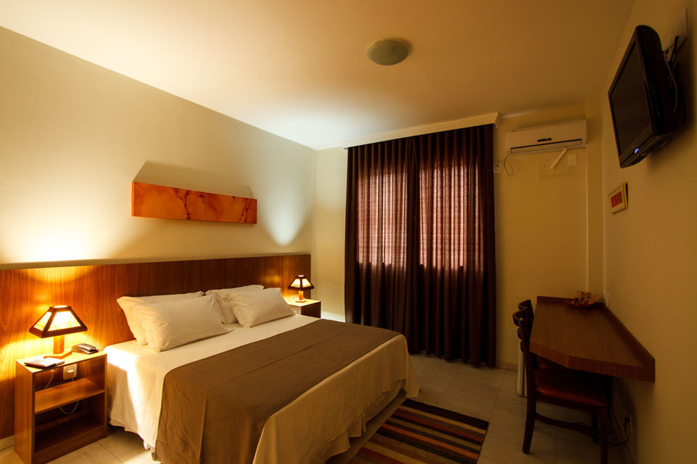 Ville De Montagne Hotel Brumadinho Bagian luar foto