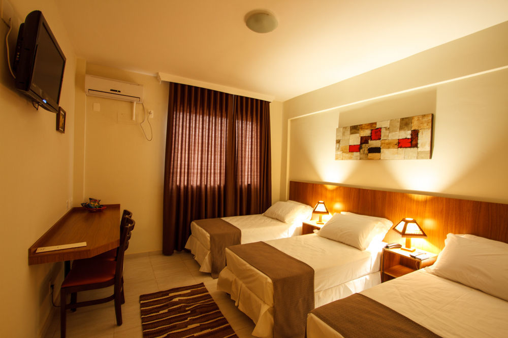 Ville De Montagne Hotel Brumadinho Bagian luar foto
